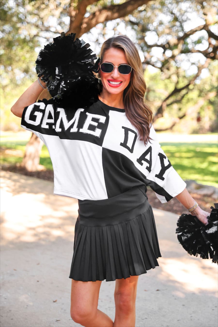 Huddle Up Color Block Top- Black - Jess Lea Boutique