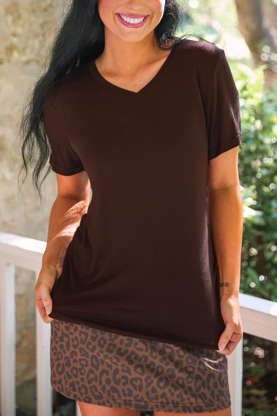 Jess Lea Basic Tee- Chocolate - Jess Lea Boutique
