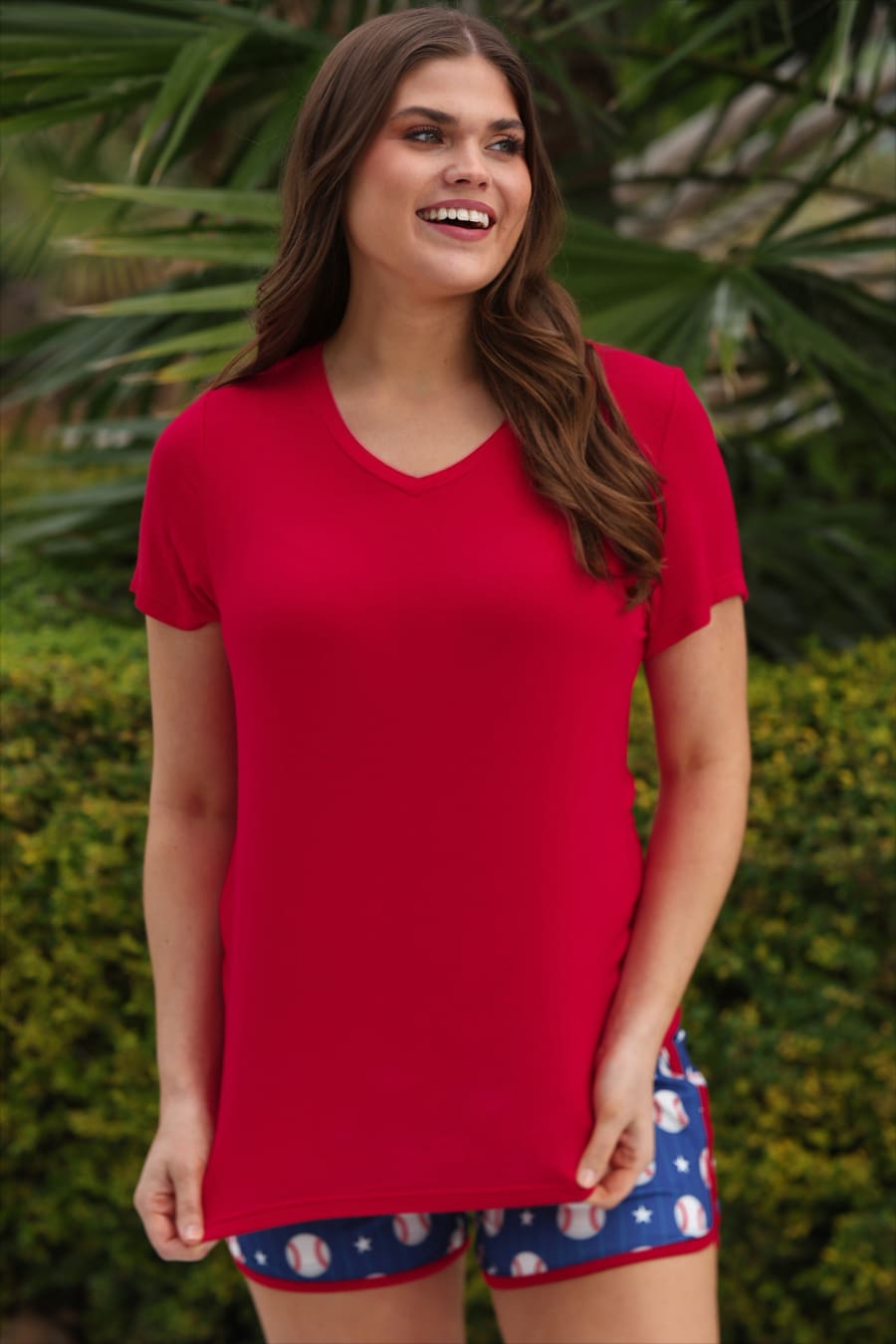 Jess Lea Basic Tee- Red - Jess Lea Boutique