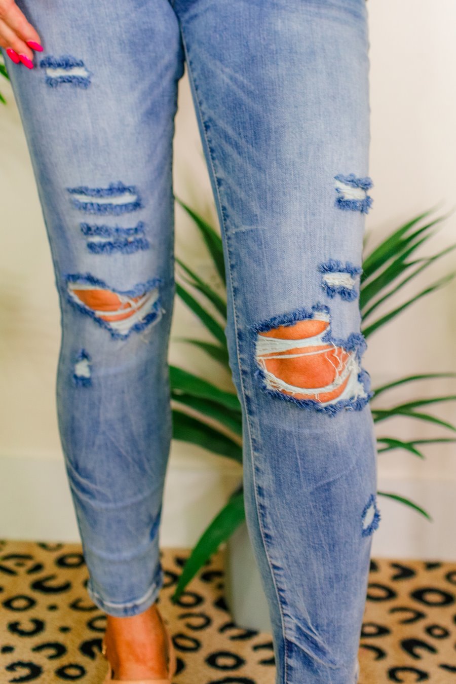 Josie Medium Distressed Skinny Jeans - Jess Lea Boutique