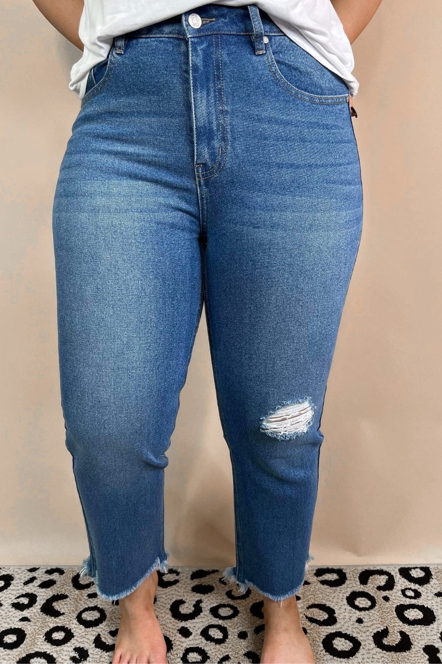 PREORDER-Channing Mid Rise Mom Jeans