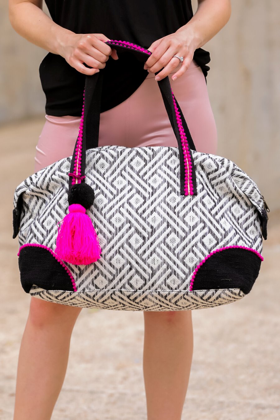 PREORDER-Getaway Duffle Travel Bag – Jess Lea Boutique