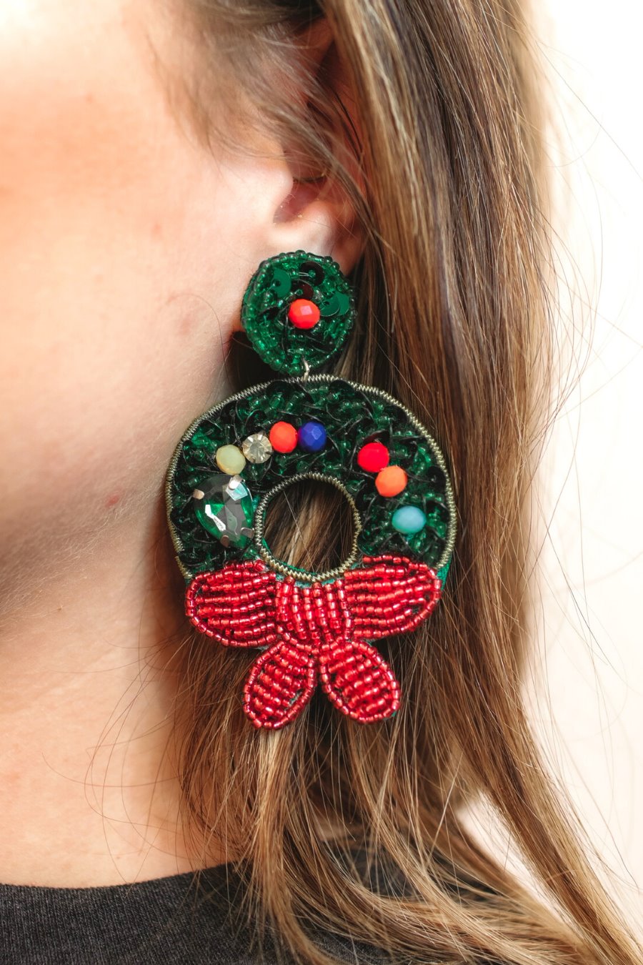 Winter Lane Wreath Earrings - Jess Lea Boutique